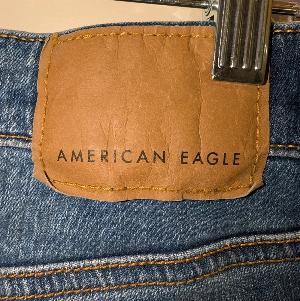 American Eagle Cozy AirFlex+ athletic Jeans - Size 28x28 - Picture 3 of 7